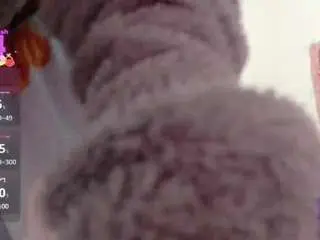 Thianaahorny  live sex cam