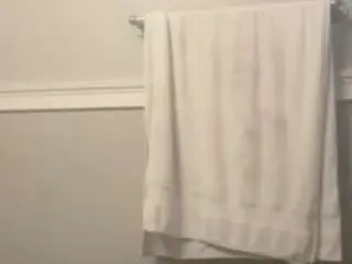 Vegas-queenof-ink  live sex cam