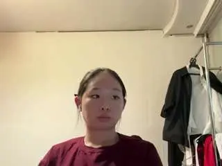 Aleasesilquero  live sex cam
