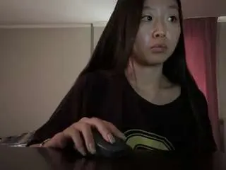 Aleasesilquero  live sex cam