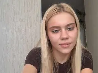 Alliebergum  live sex cam