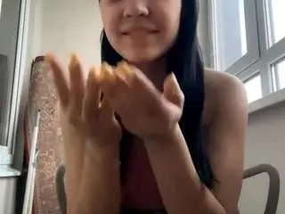 Azziepov  live sex cam