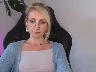 Cinderellamoon  live sex cam