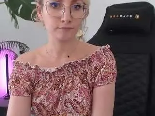 Cinderellamoon  live sex cam
