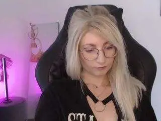 Cinderellamoon  live sex cam