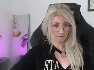 Cinderellamoon  live sex cam