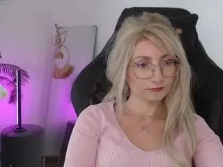 Cinderellamoon  live sex cam