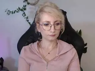 Cinderellamoon  live sex cam