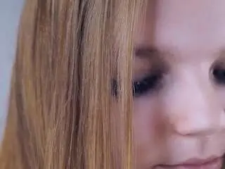 Dolliehoover  live sex cam