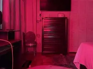 Iluvsaffire-bleu  live sex cam