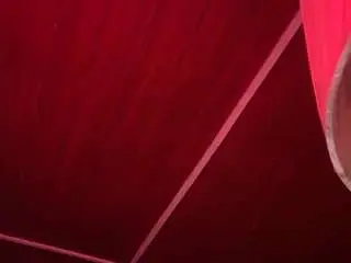 Iluvsaffire-bleu  live sex cam