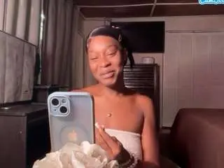 Iluvsaffire-bleu  live sex cam
