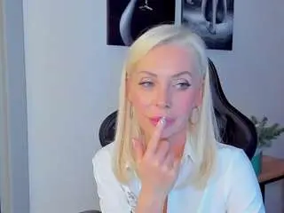 Miya-kisss  live sex cam