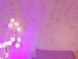 Thinprincesss  live sex cam