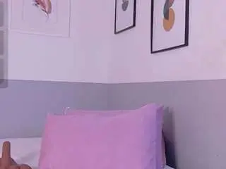 Thinprincesss  live sex cam