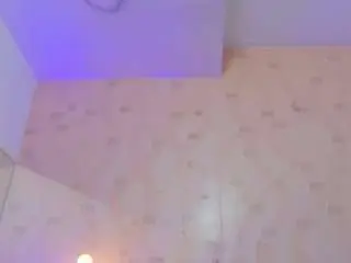 Thinprincesss  live sex cam