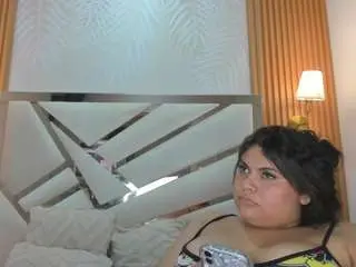 Eimy-curvy  live sex cam