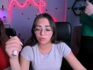 Eva-smiiith  live sex cam