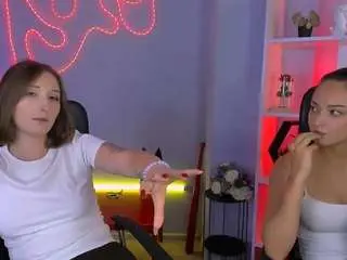 Eva-smiiith  live sex cam