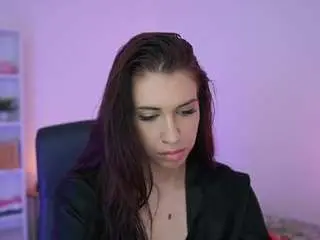 Evagomess18  live sex cam