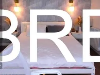 Mini-allice  live sex cam