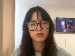 Mozellesuomela  live sex cam