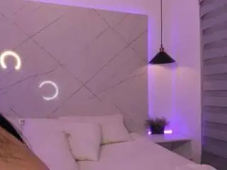 Antonella-rouse  live sex cam