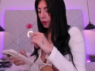 Antonella-rouse  live sex cam