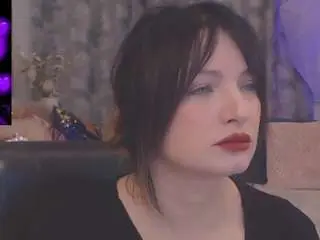 Britneybarker  live sex cam