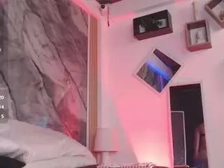 Ginebrass  live sex cam