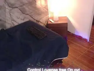 Ginebrass  live sex cam