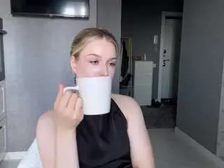 Santanaaveritte  live sex cam