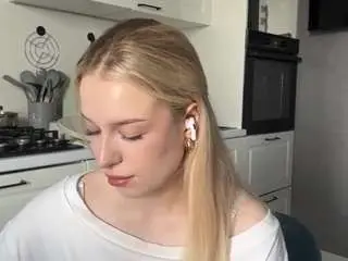 Santanaaveritte  live sex cam