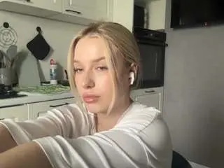 Santanaaveritte  live sex cam