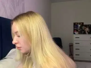 Santanaaveritte  live sex cam