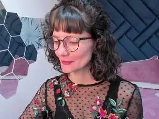 Valery-more  live sex cam