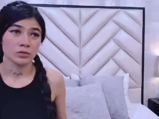 Cristalshay  live sex cam