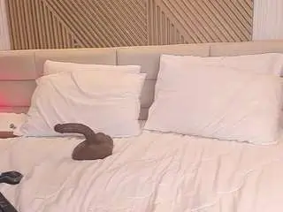 Dakotajamess  live sex cam