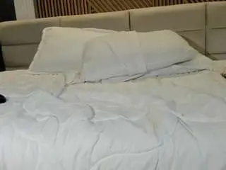 Dakotajamess  live sex cam