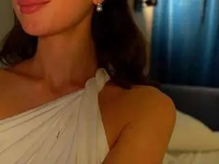 Daniellethomas  live sex cam