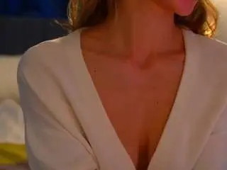 Daniellethomas  live sex cam