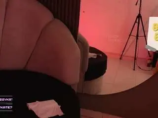 Katemoss70  live sex cam