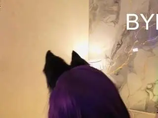 Katemoss70  live sex cam