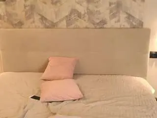 Lumikaa  live sex cam