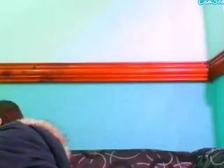 Prettysmileaaliyah  live sex cam