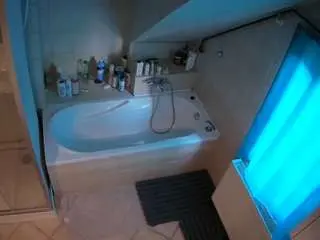 Voyeurcam-julmodels-bath-2nd-1  live sex cam