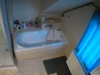 Voyeurcam-julmodels-bath-2nd-1  live sex cam