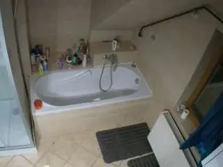 Voyeurcam-julmodels-bath-2nd-1  live sex cam