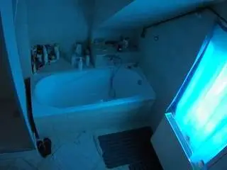 Voyeurcam-julmodels-bath-2nd-1  live sex cam