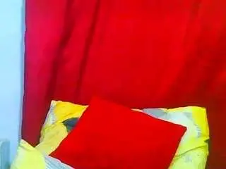 Freakynaughty86  live sex cam